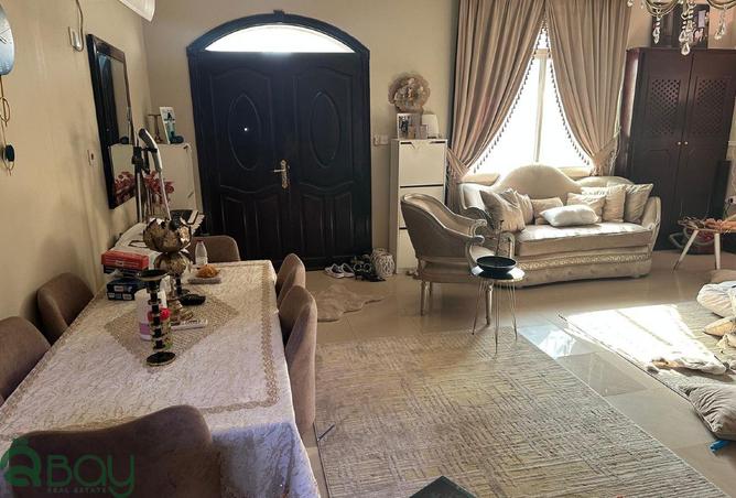 933152 - Property Image 2