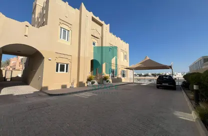 Villa - 4 Bedrooms - 5 Bathrooms for rent in West Bay Lagoon Villas - West Bay Lagoon - West Bay Lagoon - Doha
