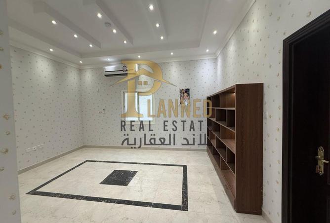 969527 - Property Image 3