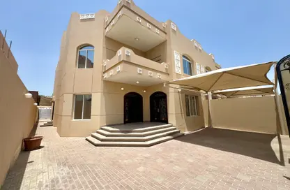 Villa - 6 Bedrooms - 6 Bathrooms for rent in Old Airport Road - Old Airport Road - Doha