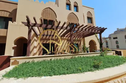 تاون هاوس - 4 غرف نوم - 4 حمامات للايجار في طريق بورتو الشرقي - بورتو أرابيا - جزيرة اللؤلؤة - الدوحة
