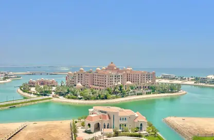 Apartment - 3 Bedrooms - 4 Bathrooms for rent in East Porto Drive - Porto Arabia - The Pearl Island - Doha