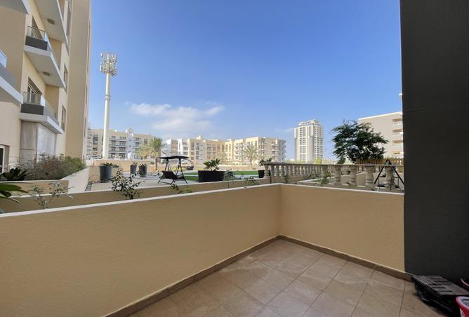 990642 - Property Image 2