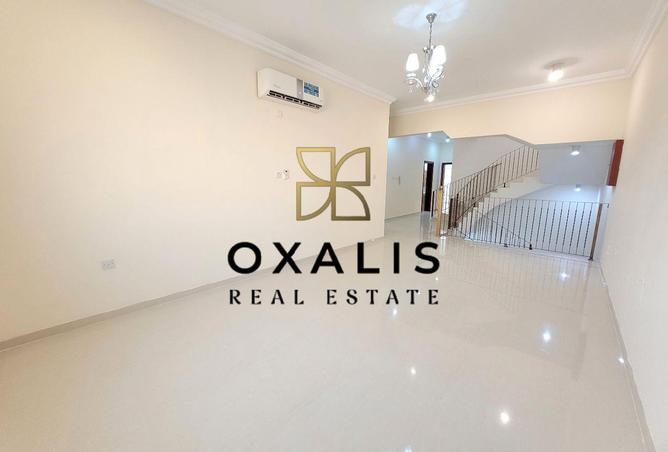 950151 - Property Image 3