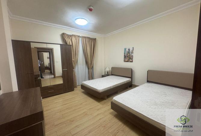 966851 - Property Image 3