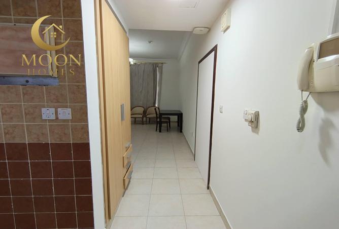 987223 - Property Image 3