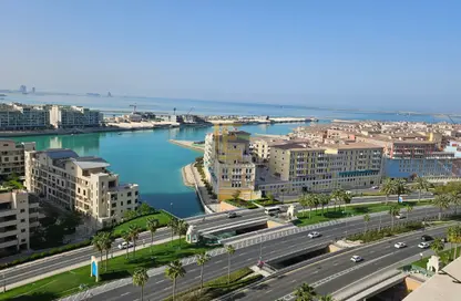 Apartment - 3 Bedrooms - 5 Bathrooms for sale in West Porto Drive - Porto Arabia - The Pearl Island - Doha
