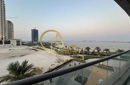 Apartment - 2 Bedrooms - 3 Bathrooms for rent in Lusail Marina Heights - Marina District - Lusail