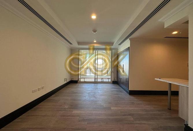 967257 - Property Image 2