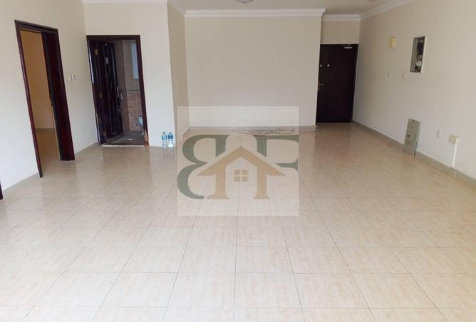 934206 - Property Image 3