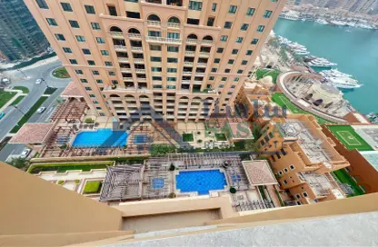 Apartment - 1 Bedroom - 2 Bathrooms for rent in Porto Arabia - The Pearl Island - Doha