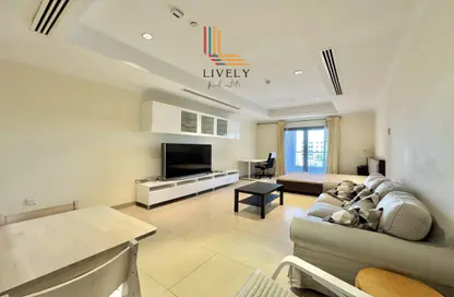 Apartment - Studio - 1 Bathroom for rent in Tower 13 - Porto Arabia - The Pearl Island - Doha