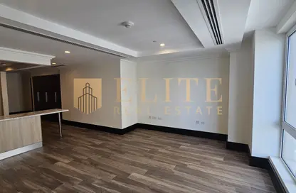 Apartment - Studio - 1 Bathroom for rent in Viva West - Viva Bahriyah - The Pearl Island - Doha