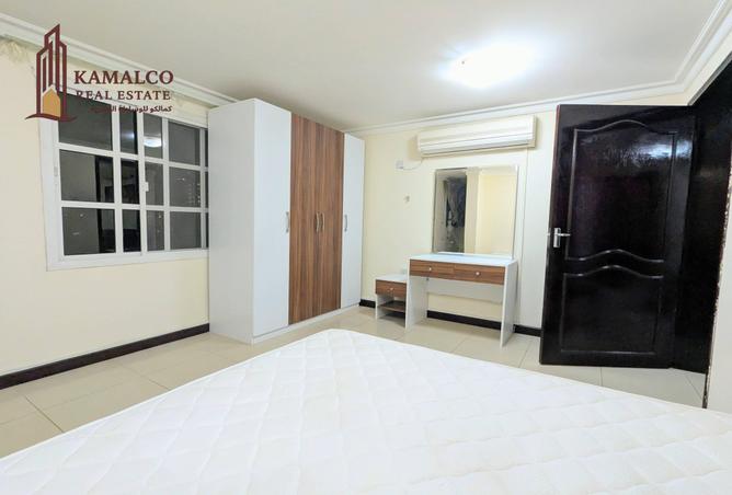 943012 - Property Image 3
