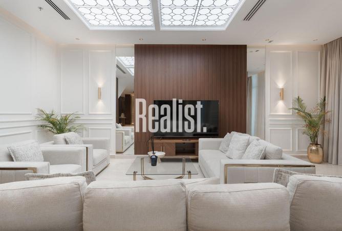 976683 - Property Image 2