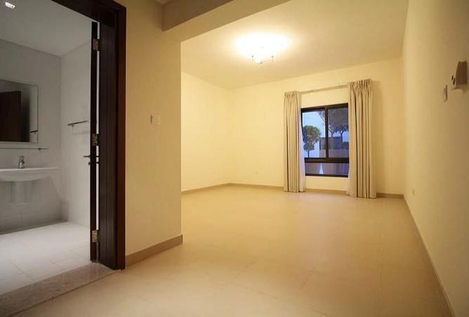 960694 - Property Main Image