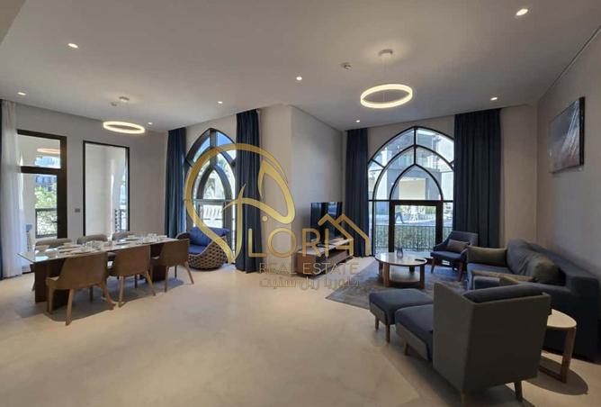 940694 - Property Image 2