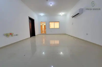 Apartment - 3 Bedrooms - 3 Bathrooms for rent in Abu Talha Street - Fereej Bin Omran - Doha