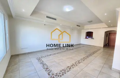 Apartment - 2 Bedrooms - 2 Bathrooms for rent in West Porto Drive - Porto Arabia - The Pearl Island - Doha