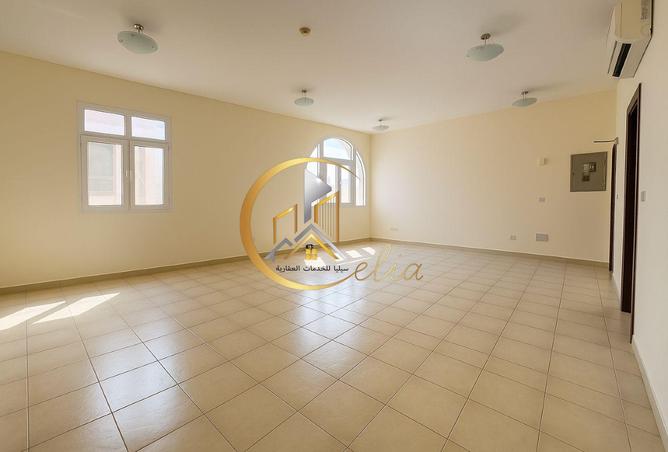 963216 - Property Main Image