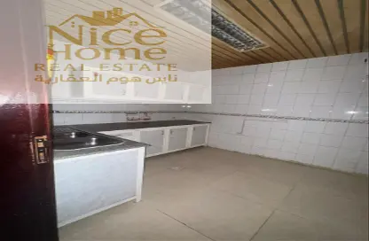 Apartment - 2 Bedrooms - 2 Bathrooms for rent in Madinat Khalifa - Doha