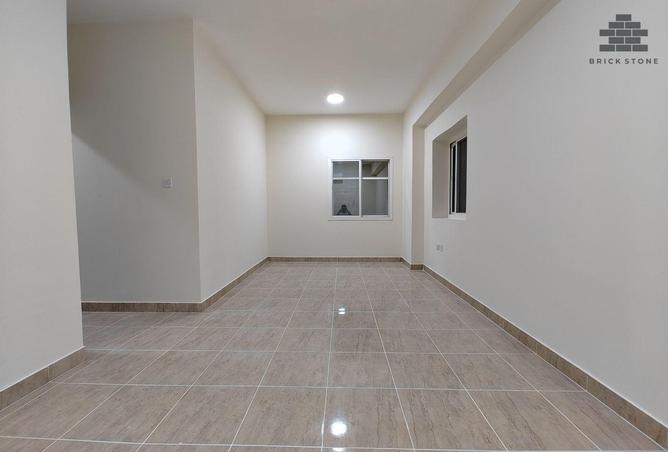 946509 - Property Image 2