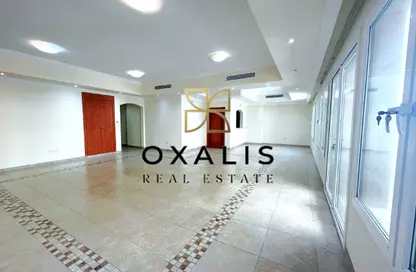 Apartment - 3 Bedrooms - 5 Bathrooms for rent in Marina Gate - Porto Arabia - The Pearl Island - Doha