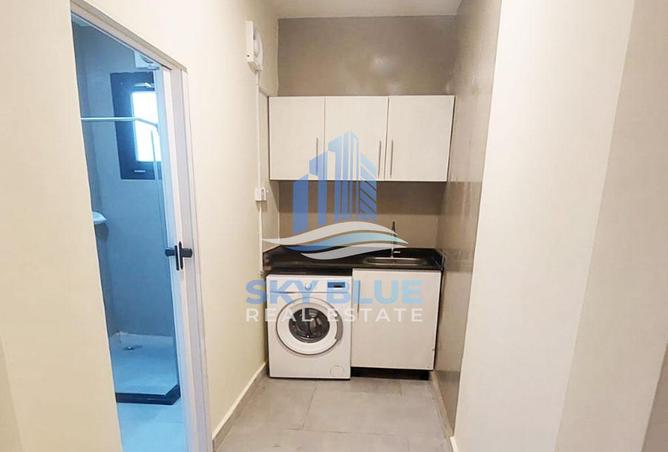 872209 - Property Image 3