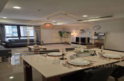 Apartment - 1 Bedroom - 2 Bathrooms for rent in Tower 21 - Porto Arabia - The Pearl Island - Doha