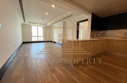 شقة - غرفة نوم - 2 حمامات للايجار في فيفا غرب - فيفا بحرية - جزيرة اللؤلؤة - الدوحة