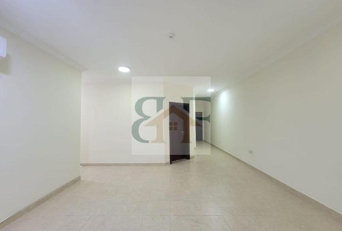 934196 - Property Image 2