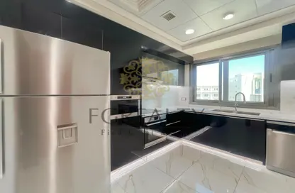 Apartment - 2 Bedrooms - 2 Bathrooms for rent in Giardino Apartments - The Pearl Island - Doha