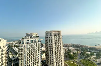 Apartment - 2 Bedrooms - 3 Bathrooms for rent in Viva West - Viva Bahriyah - The Pearl Island - Doha