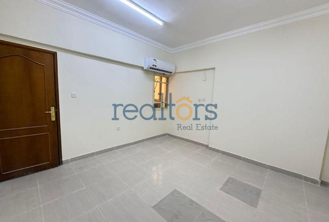 943118 - Property Main Image