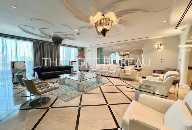 956146 - Property Image 2