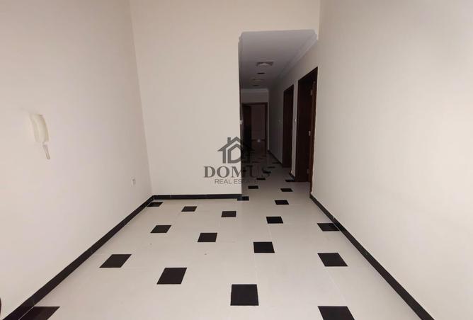 937454 - Property Image 2