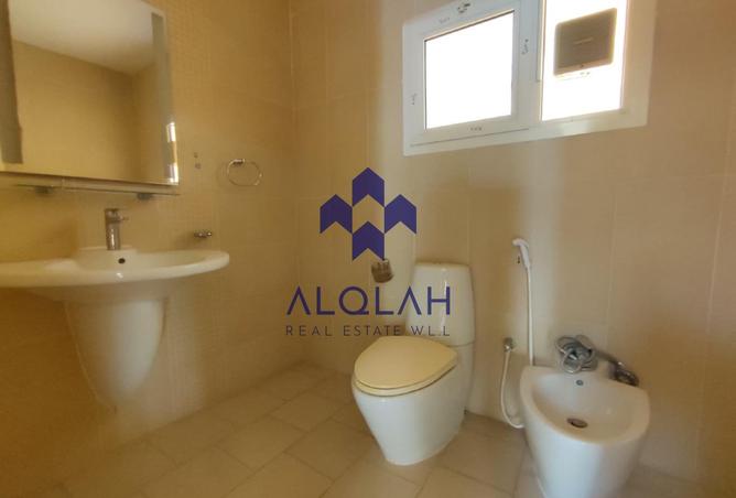 950563 - Property Image 3