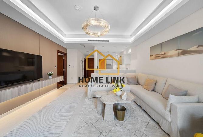 987957 - Property Image 2