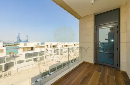شقة - غرفة نوم - 2 حمامات للايجار في كريستال ريزيدنس - جزيرة اللؤلؤة - الدوحة