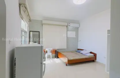 شقة - 1 حمام للايجار في جنوب الدحيل - الدحيل - الدوحة