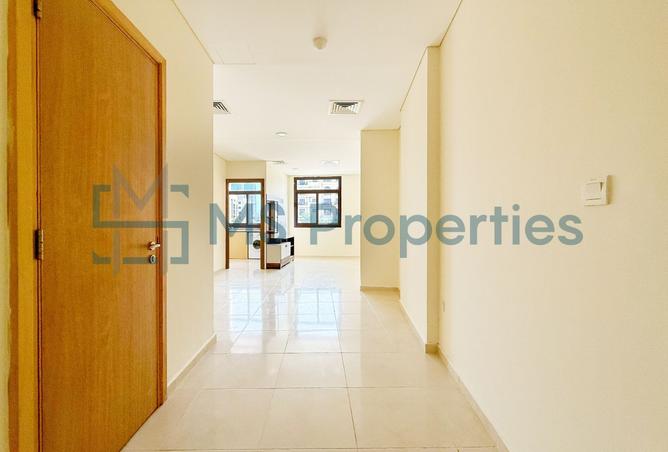 951383 - Property Image 2