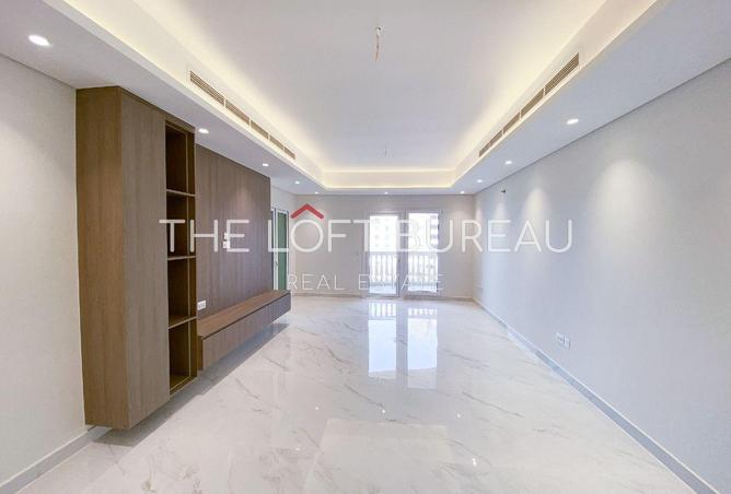 908552 - Property Image 2