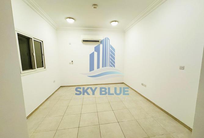 934793 - Property Image 3