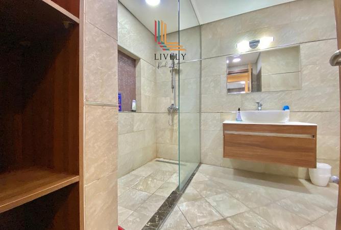 967653 - Property Image 3