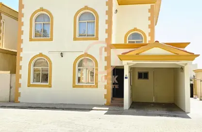 Compound - 4 Bedrooms - 4 Bathrooms for rent in Old Airport Road - Old Airport Road - Doha
