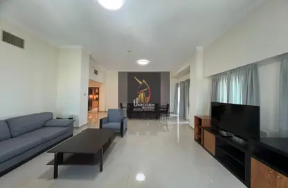 Apartment - 3 Bedrooms - 4 Bathrooms for rent in 35 West Bay - West Bay - Doha