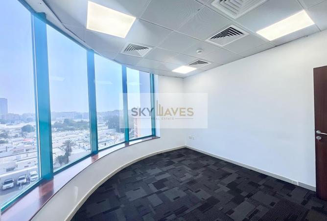 994145 - Property Image 2