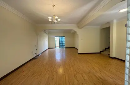 Villa - 4 Bedrooms - 4 Bathrooms for rent in Al Nuaija Street - Al Nuaija - Doha