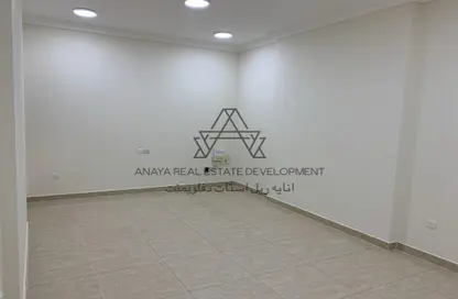 Apartment - 3 Bedrooms - 3 Bathrooms for rent in Al Mansoura - Al Mansoura - Doha