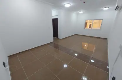 Apartment - 2 Bedrooms - 2 Bathrooms for rent in Old Airport Road - Old Airport Road - Doha Apartment - 2 Bedrooms - 2 Bathrooms for rent in Old Airport Road - Old Airport Road - Doha
